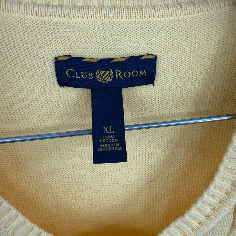 Club‎ Room Men’s  Yellow Cable-Knit V-Neck Sweater Vest